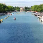 Studio tout équipé bassin de la Vilette centre Paris